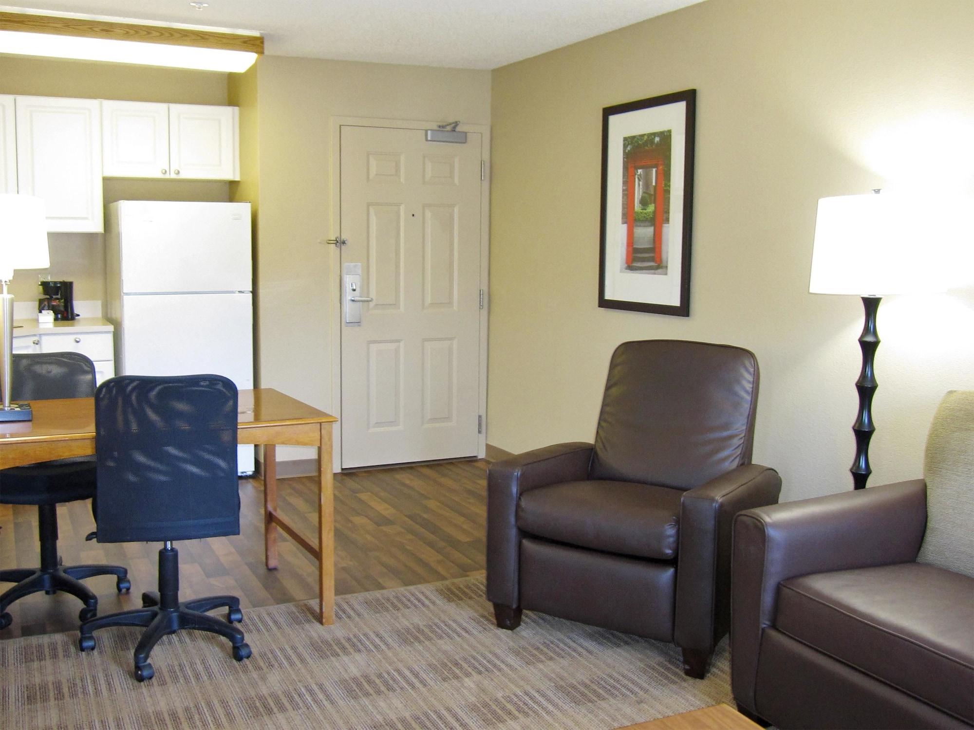 Extended Stay America Suites - Detroit - Novi - Orchard Hill Place Northville Экстерьер фото
