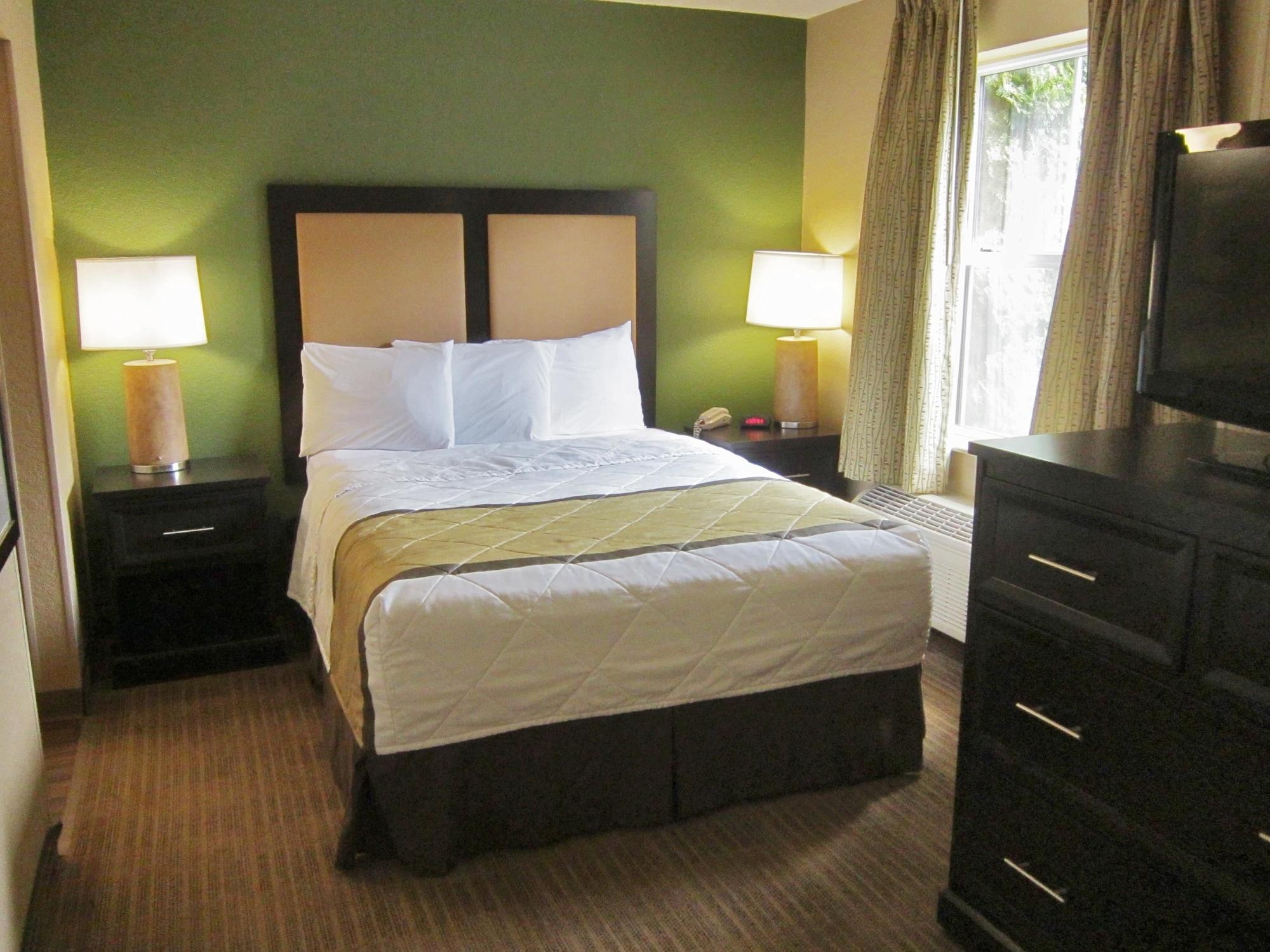 Extended Stay America Suites - Detroit - Novi - Orchard Hill Place Northville Экстерьер фото