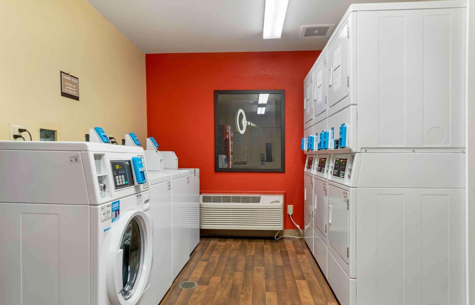 Extended Stay America Suites - Detroit - Novi - Orchard Hill Place Northville Экстерьер фото