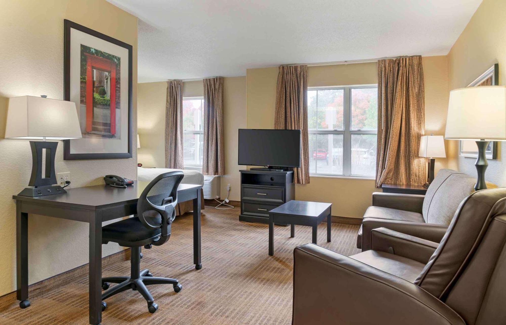 Extended Stay America Suites - Detroit - Novi - Orchard Hill Place Northville Экстерьер фото